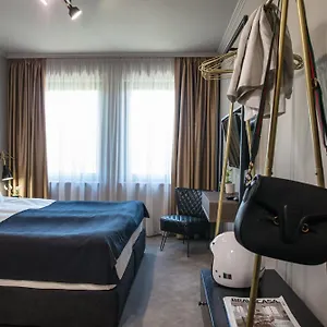 Отель Reverence Boutique, Варна